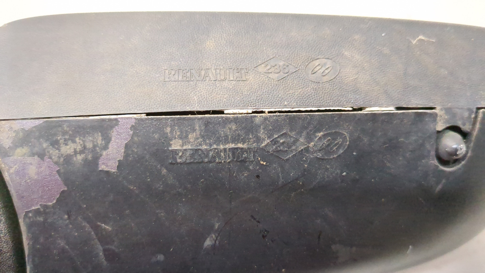 Зеркало правое электрическое