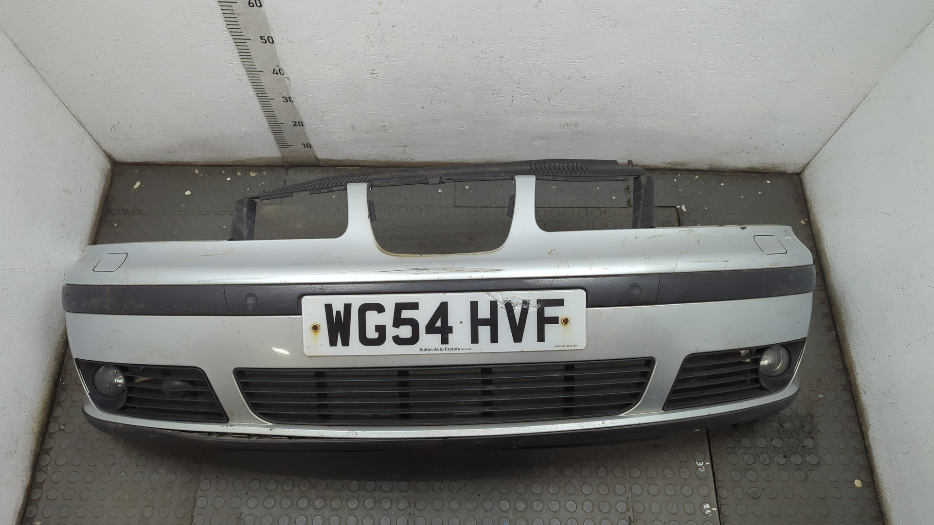 Бампер передний