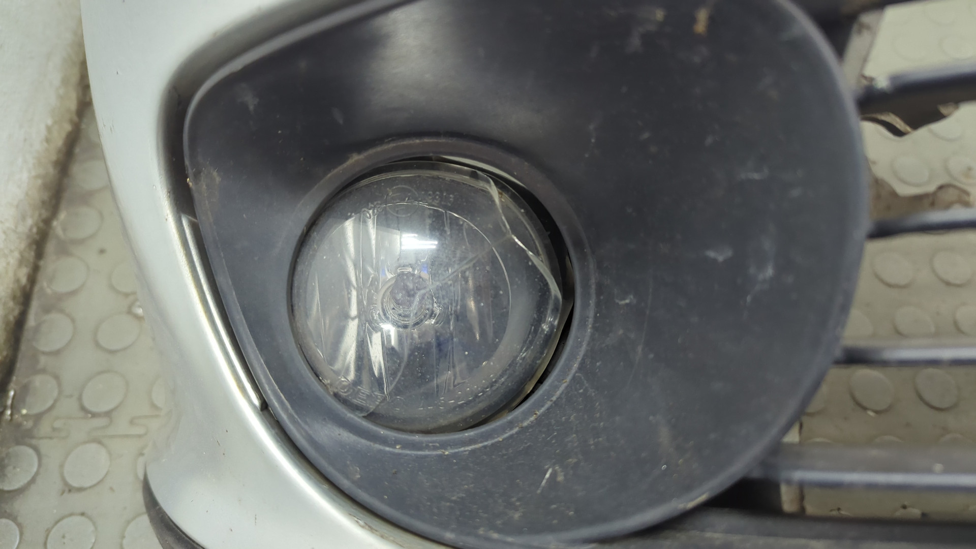 Бампер передний