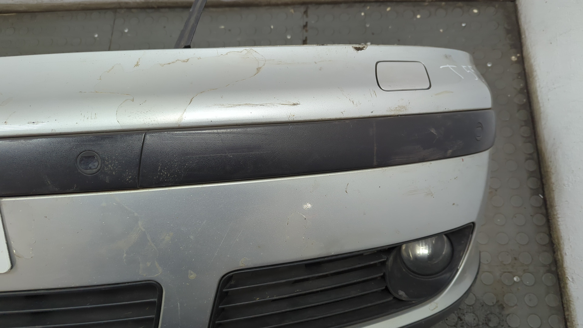 Бампер передний