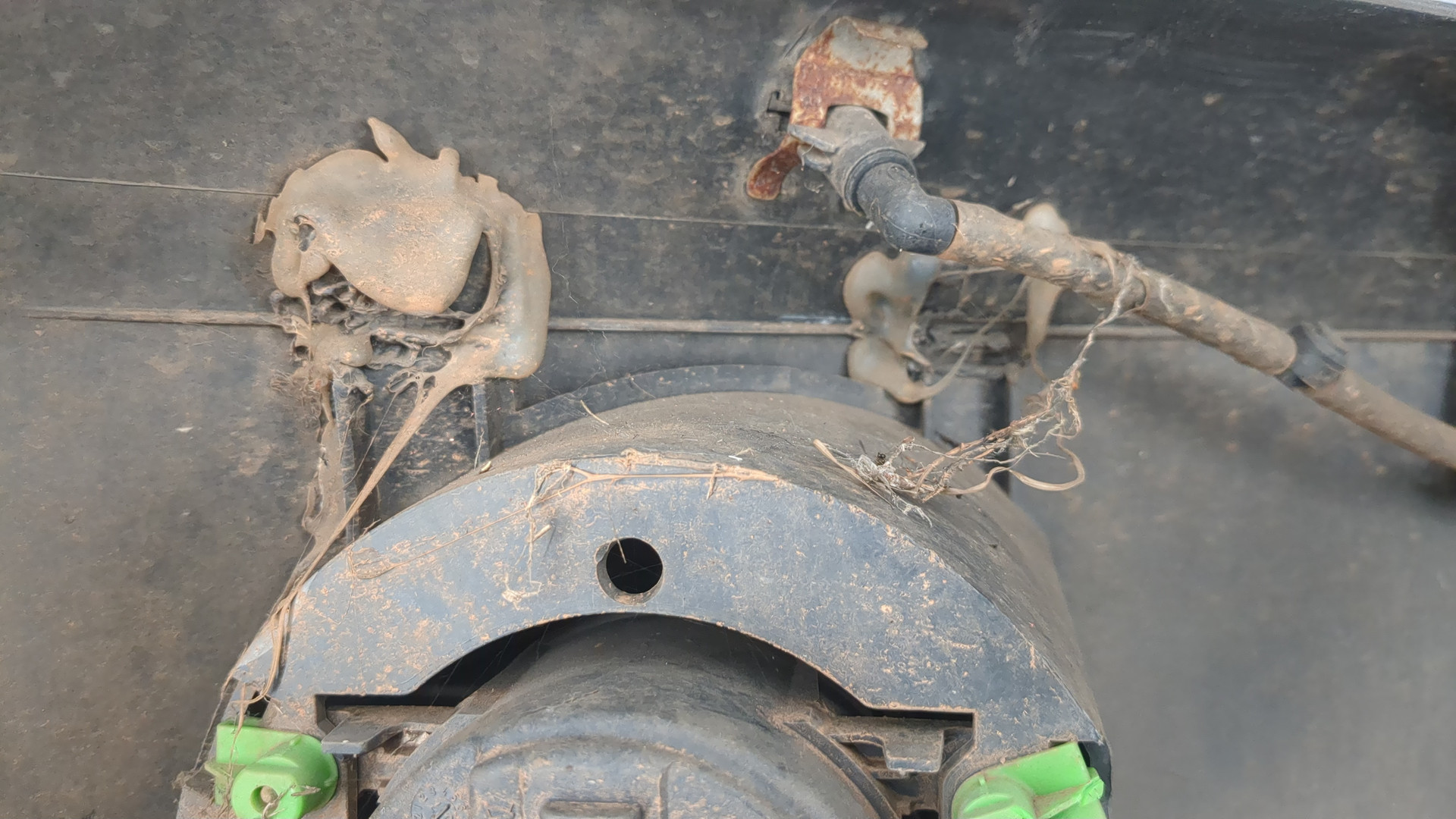 Бампер передний