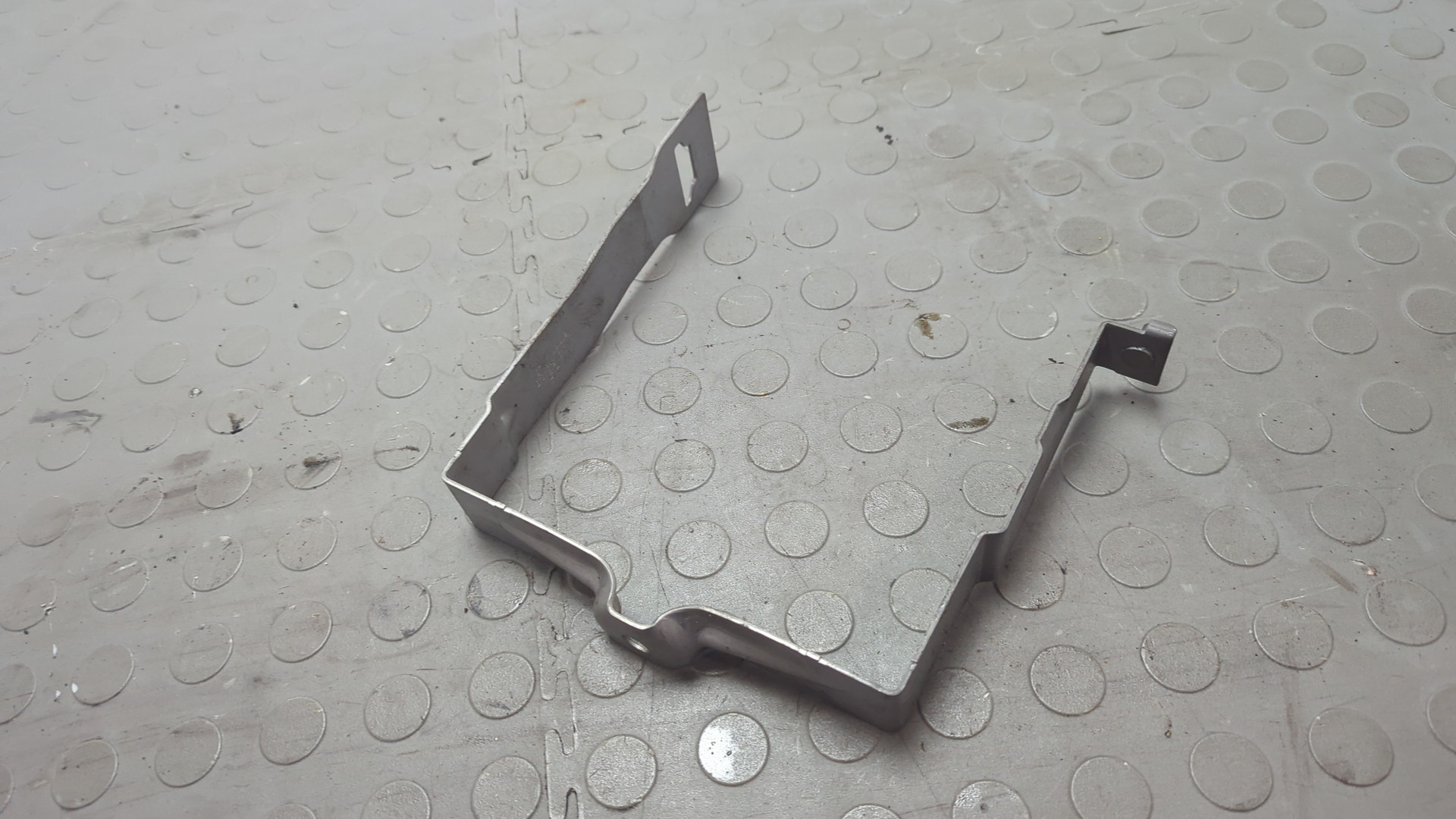 Кронштейн (сопут. товар)