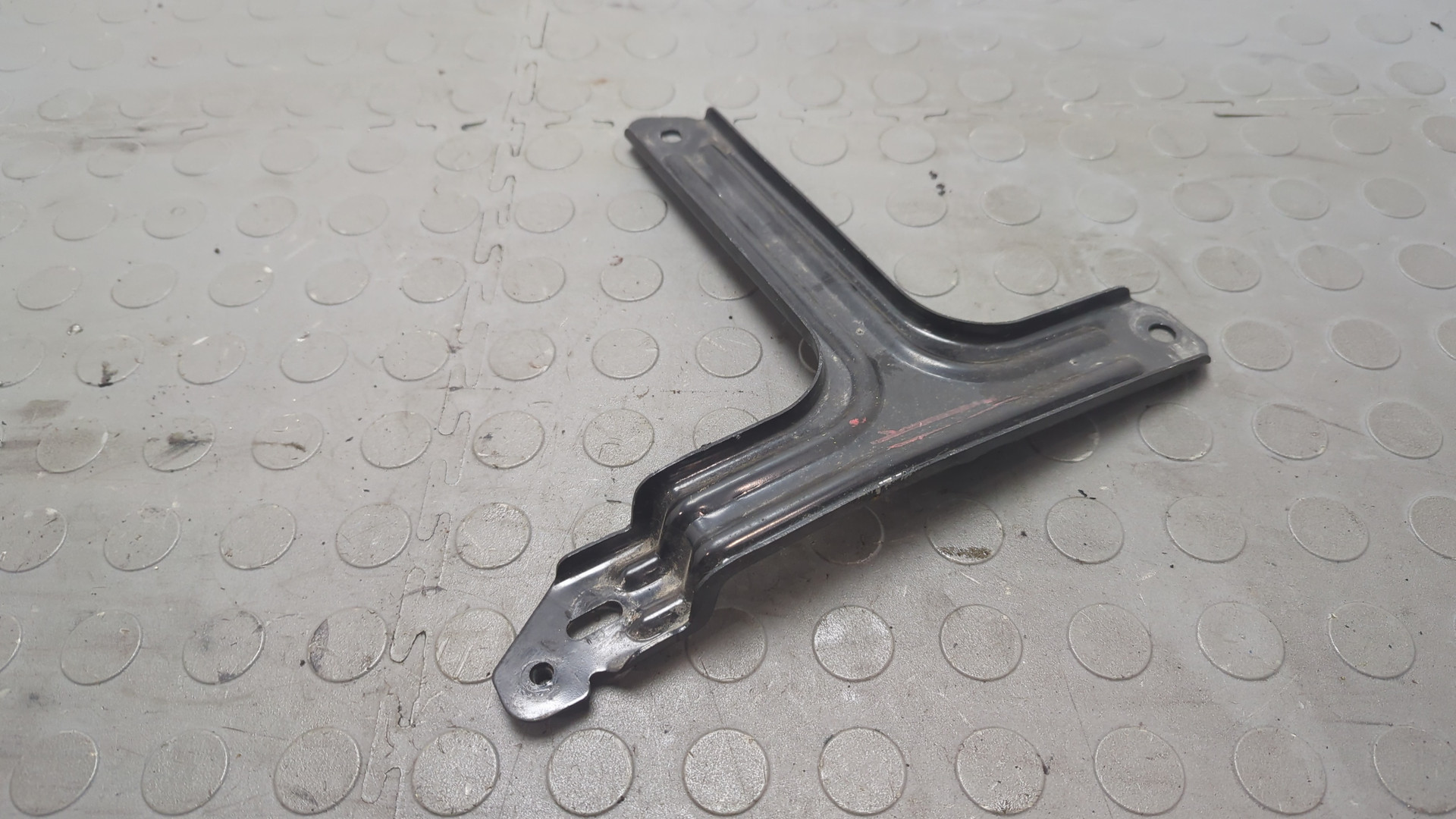 Кронштейн (сопут. товар)