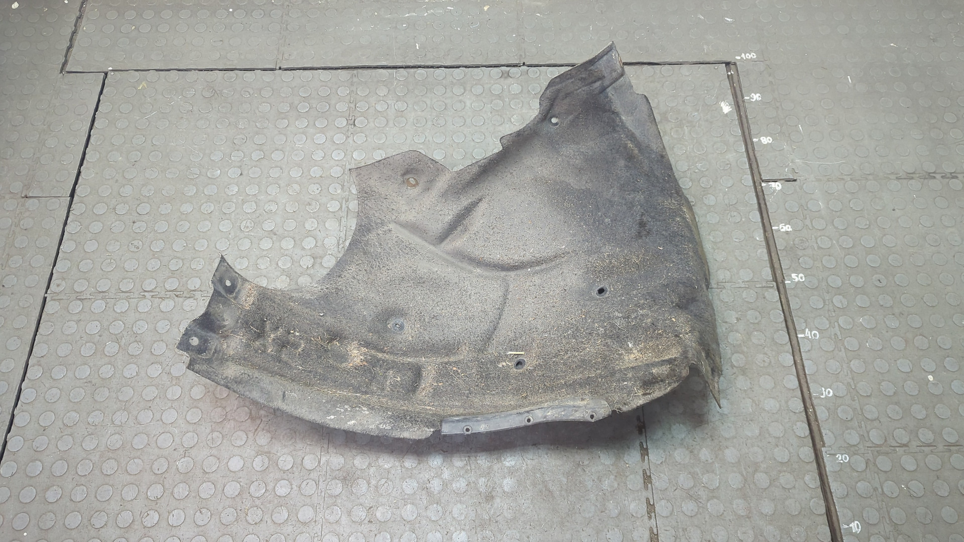 Локер передний правый