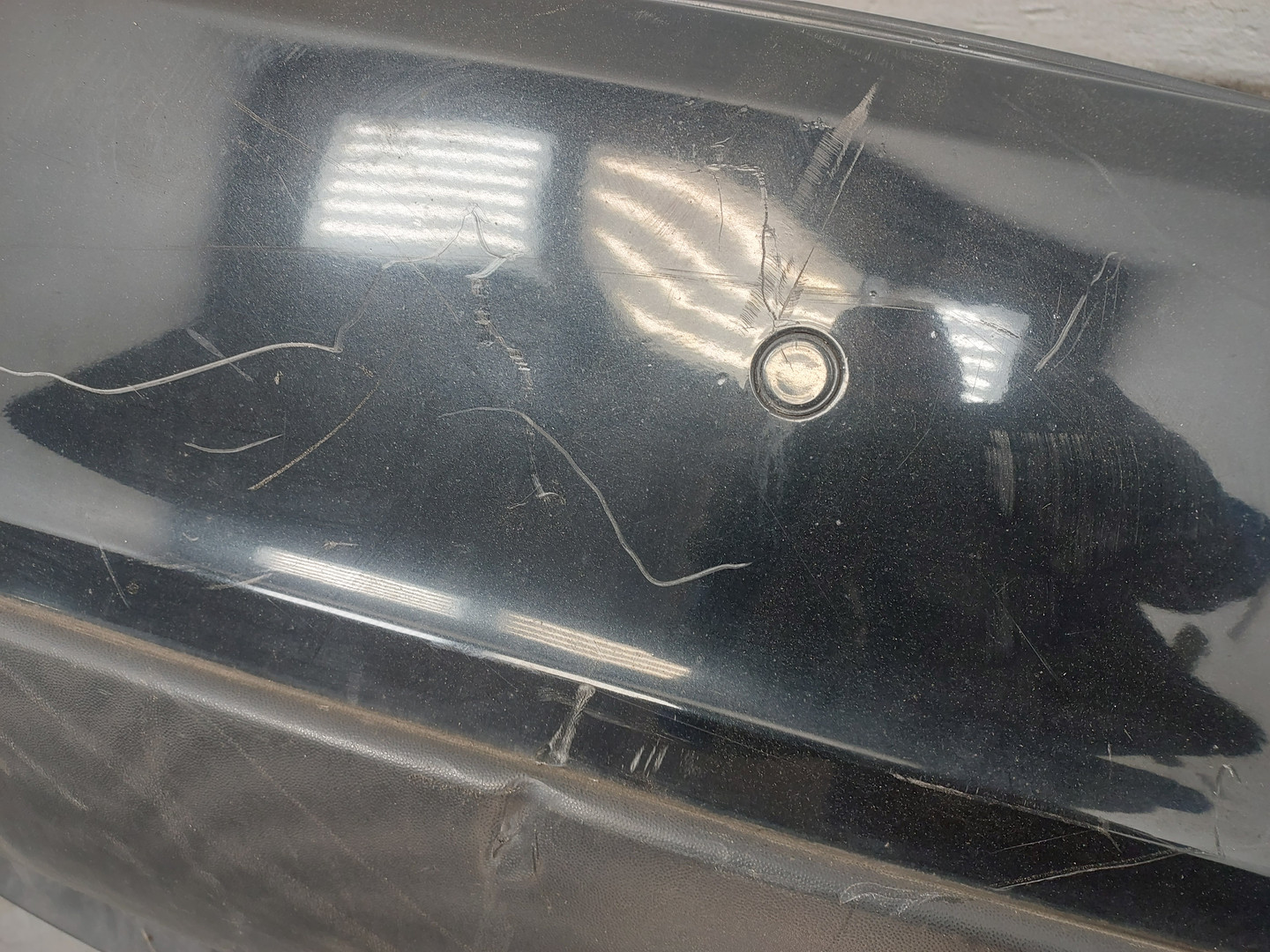 Бампер задний