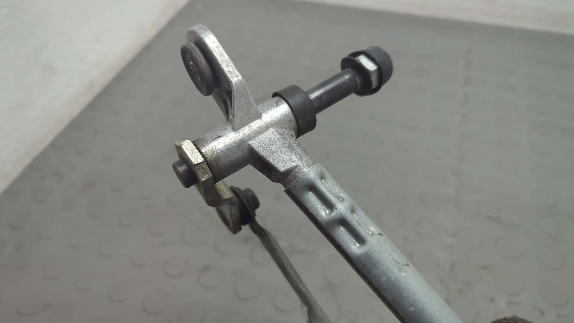 Трапеция стеклоочистителей