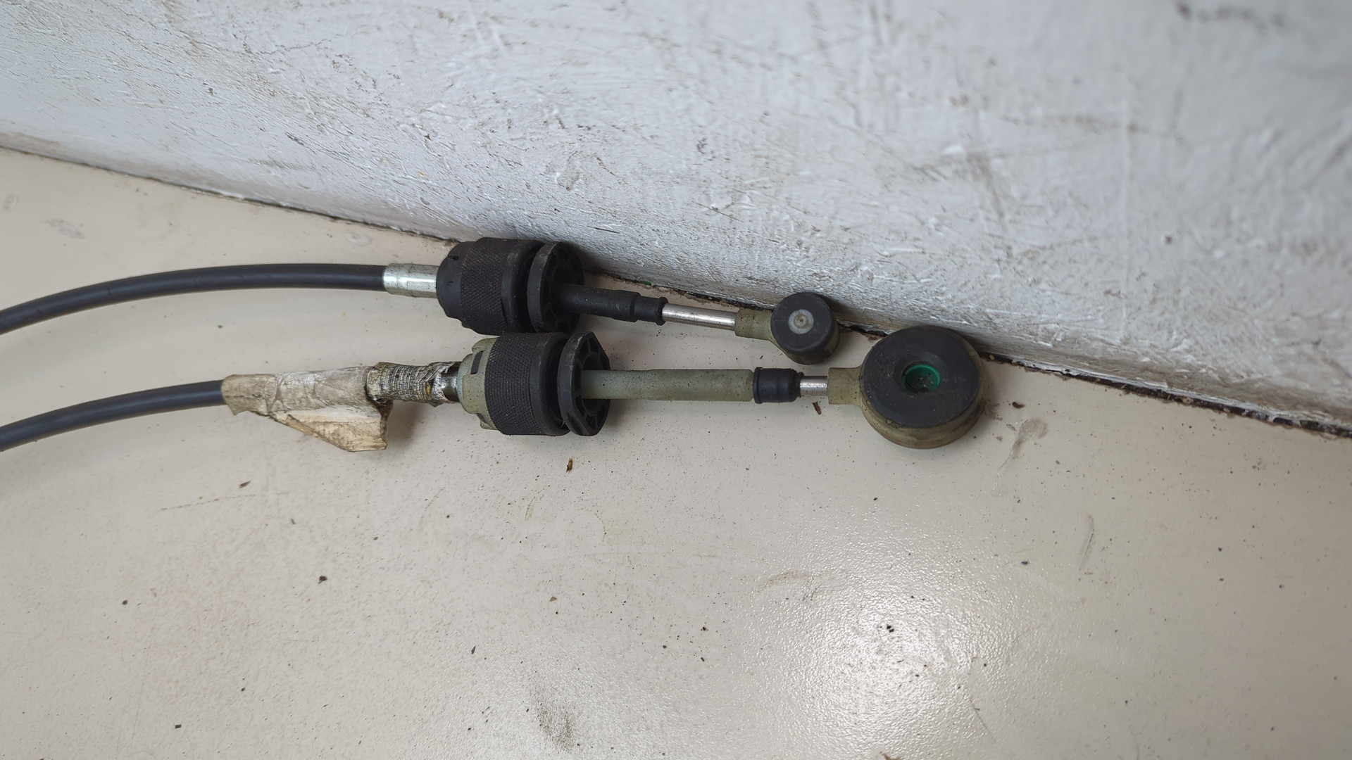 Трос КПП (выбора/переключения передач)