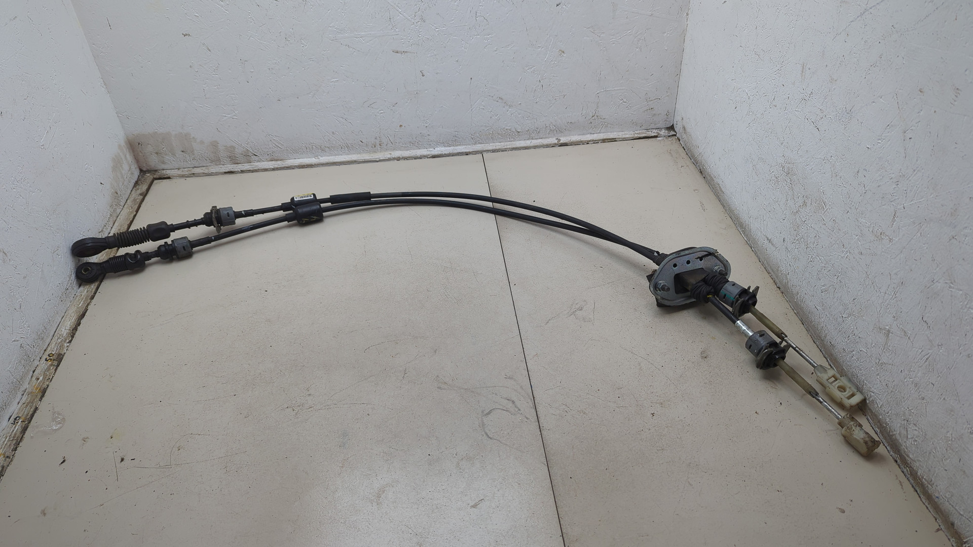 Трос КПП (выбора/переключения передач)