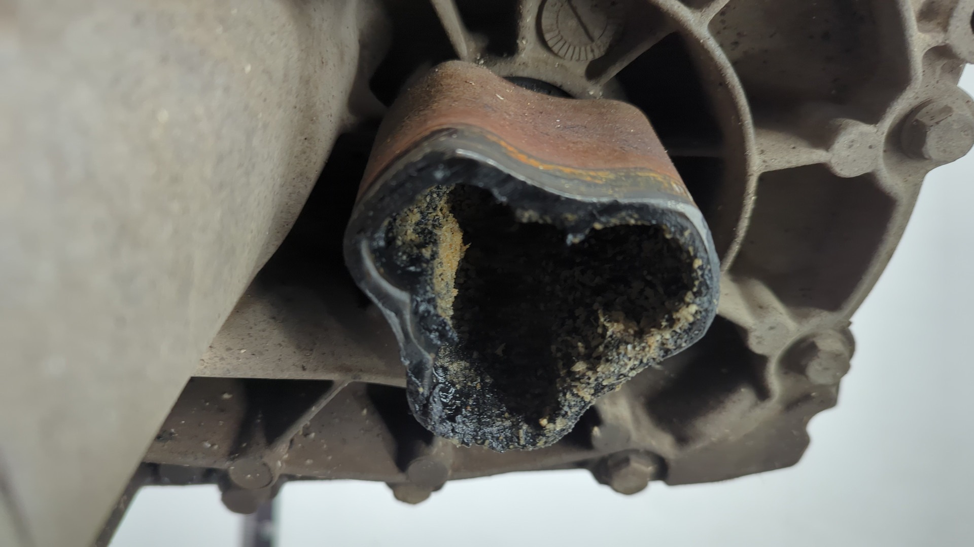 МКПП (механическая коробка переключения передач)