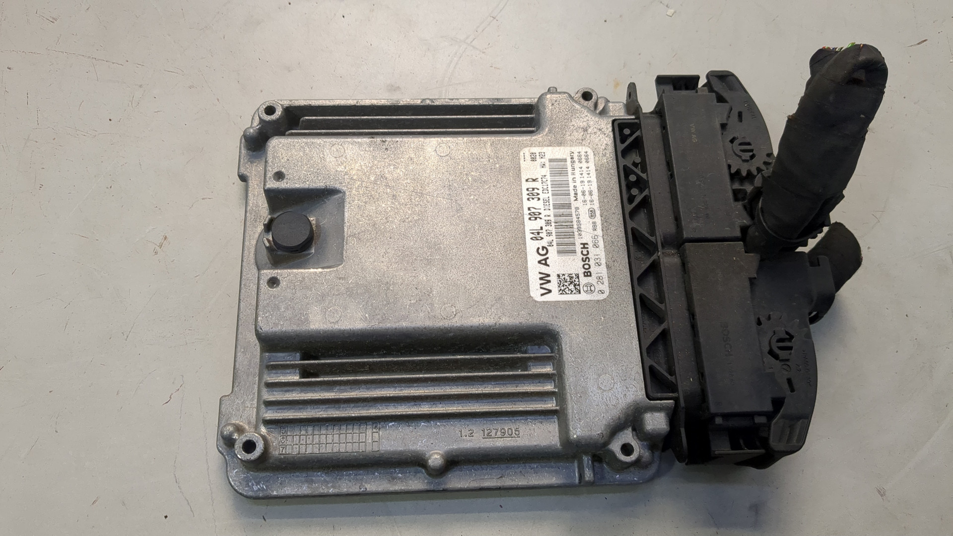 Блок управления двигателем