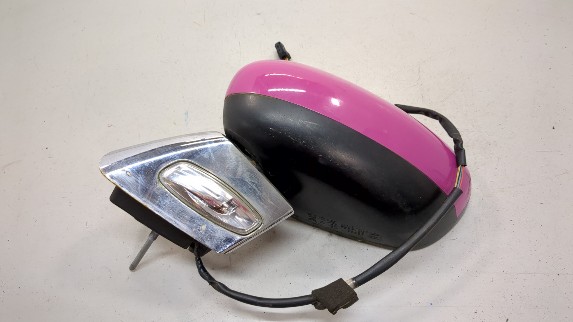 Зеркало левое электрическое