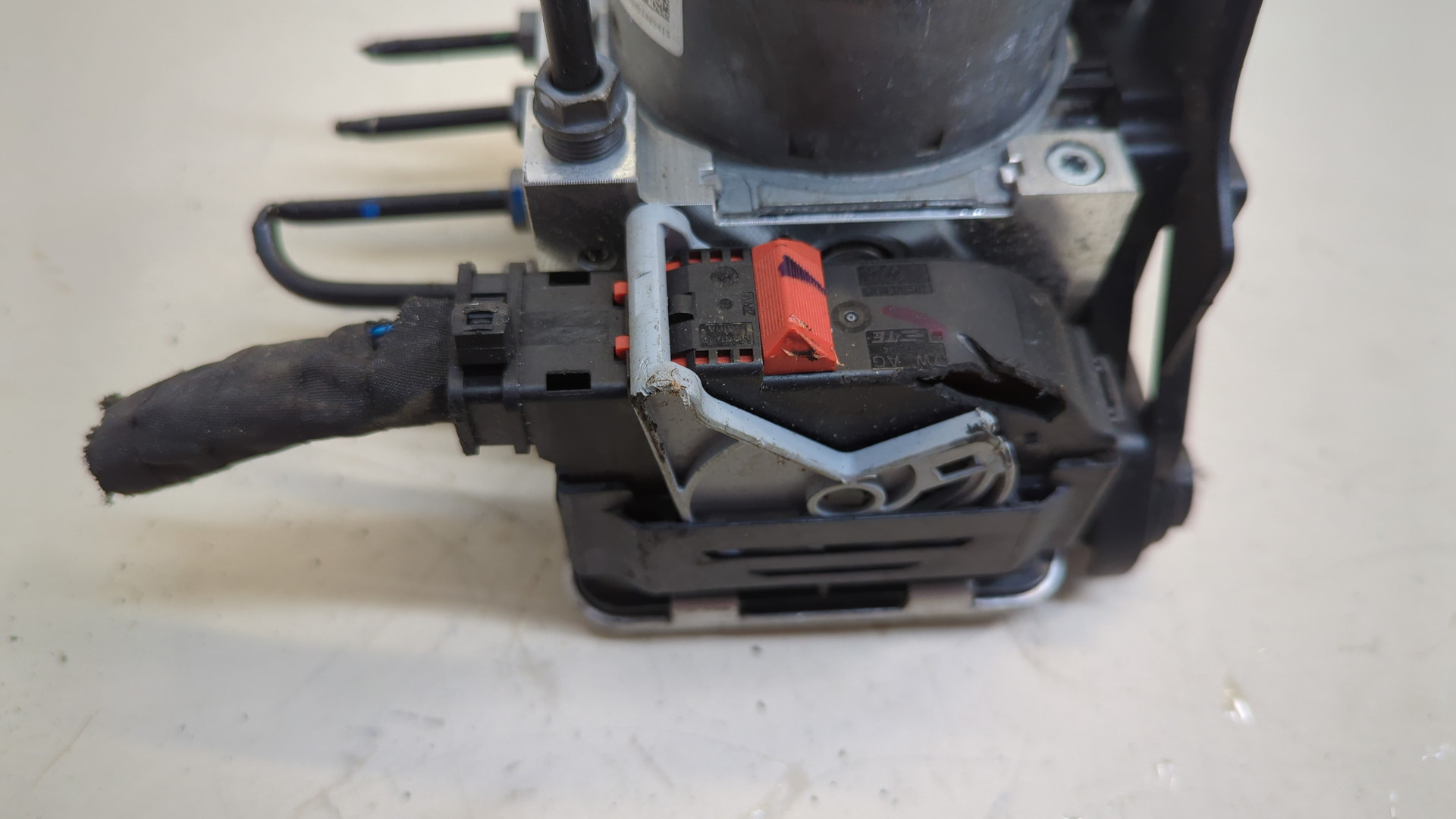 Блок ABS (насос)