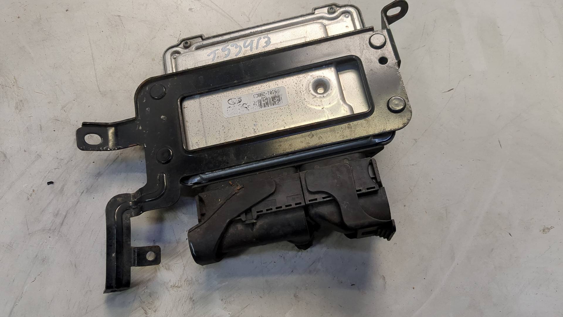 Блок управления двигателем