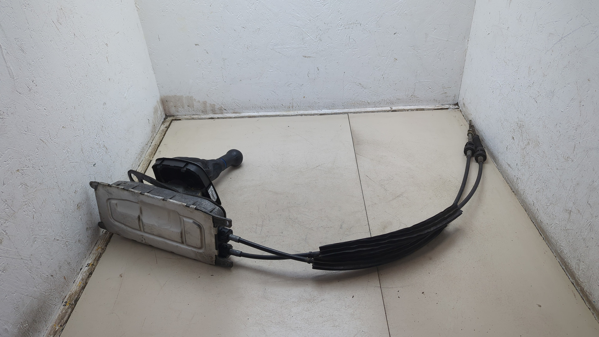 Кулиса МКПП / АКПП