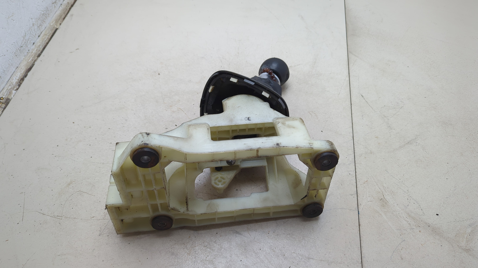 Кулиса МКПП / АКПП