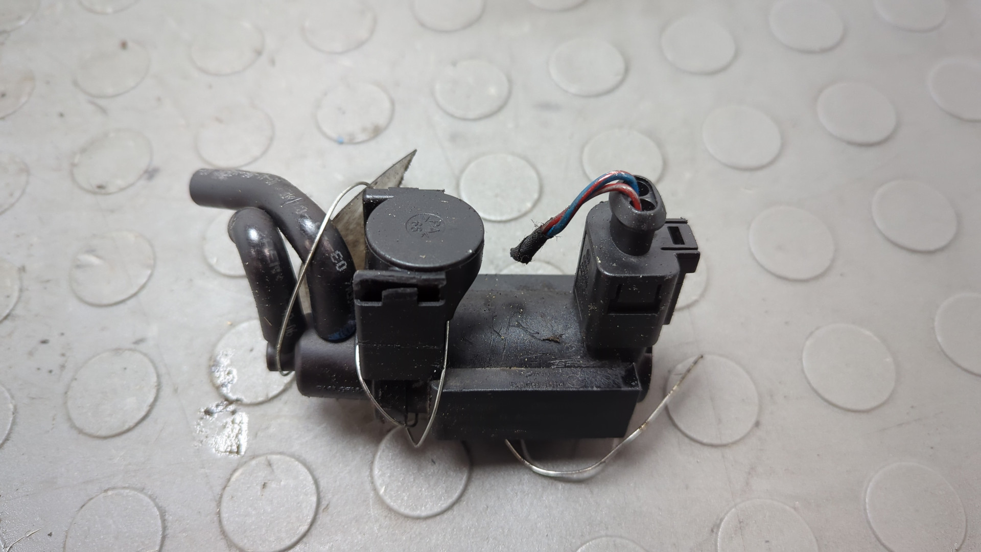 Клапан электромагнитный