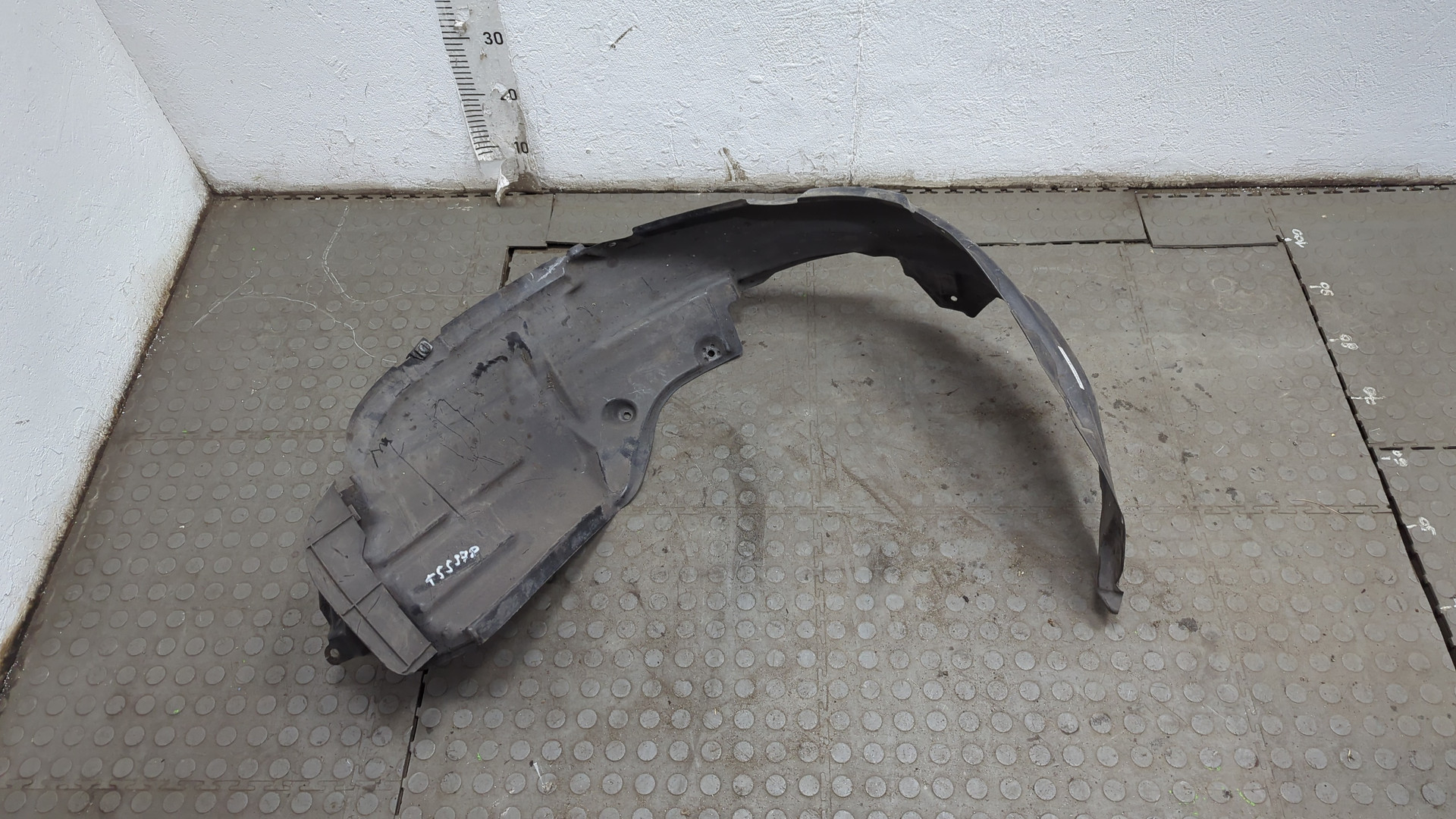 Локер передний левый