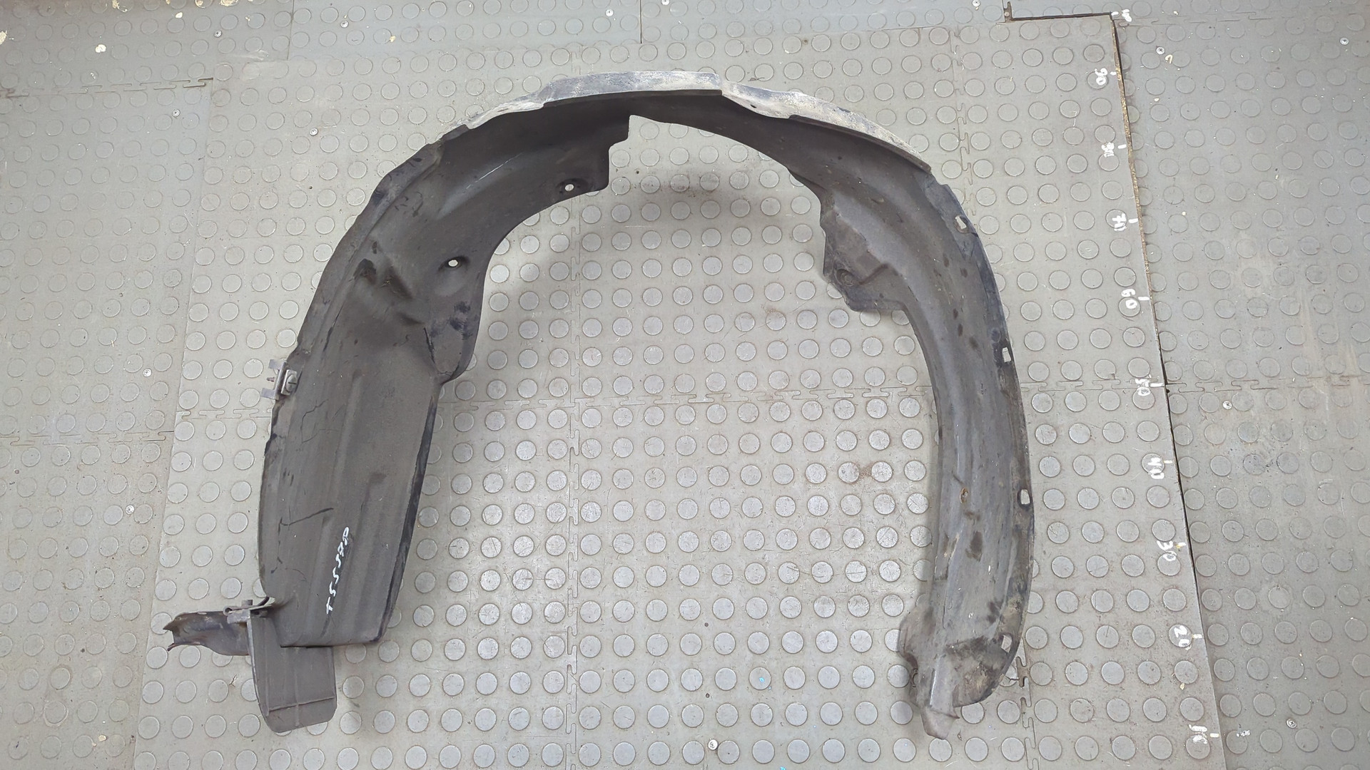 Локер передний левый