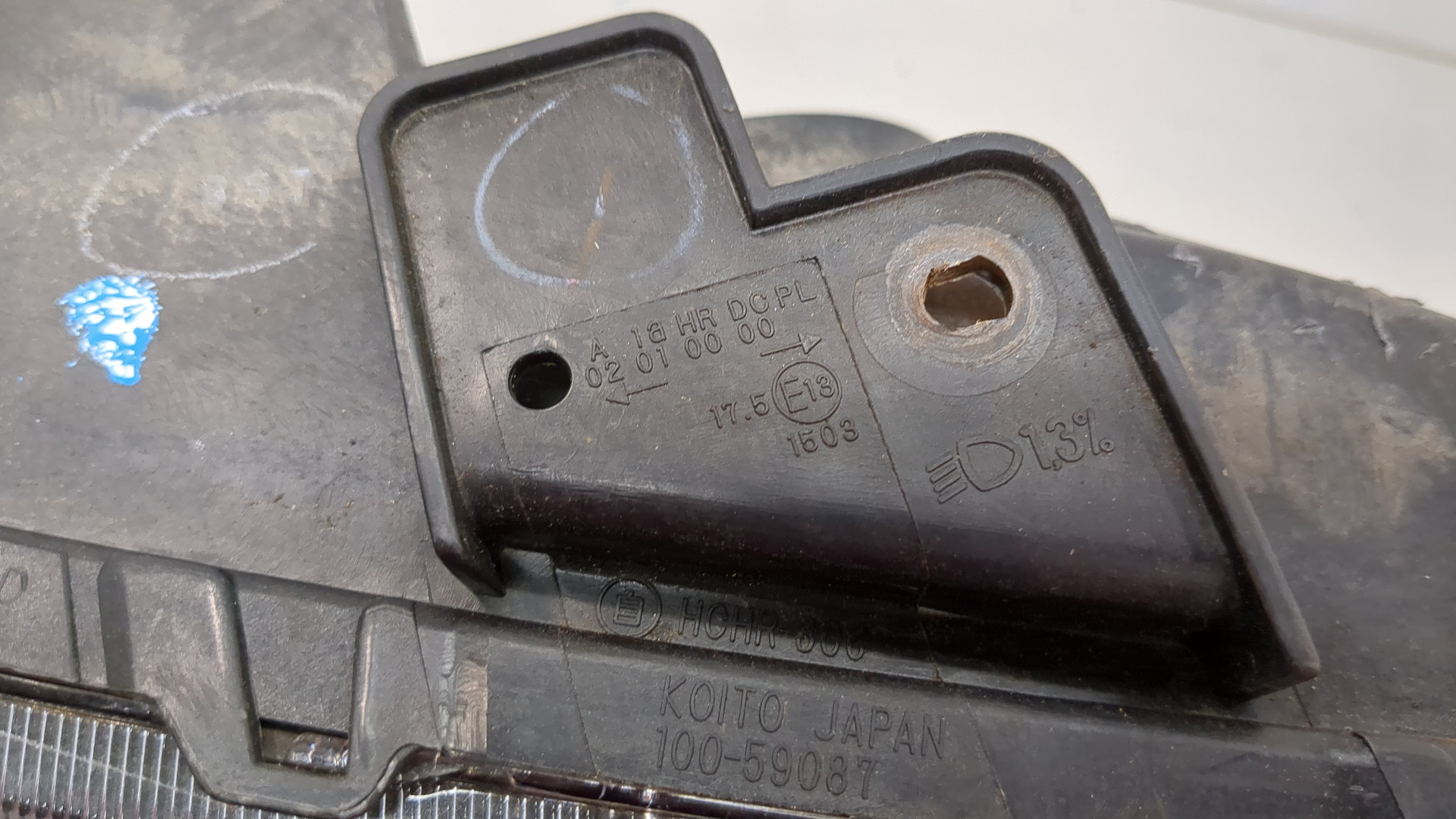 Фара правая