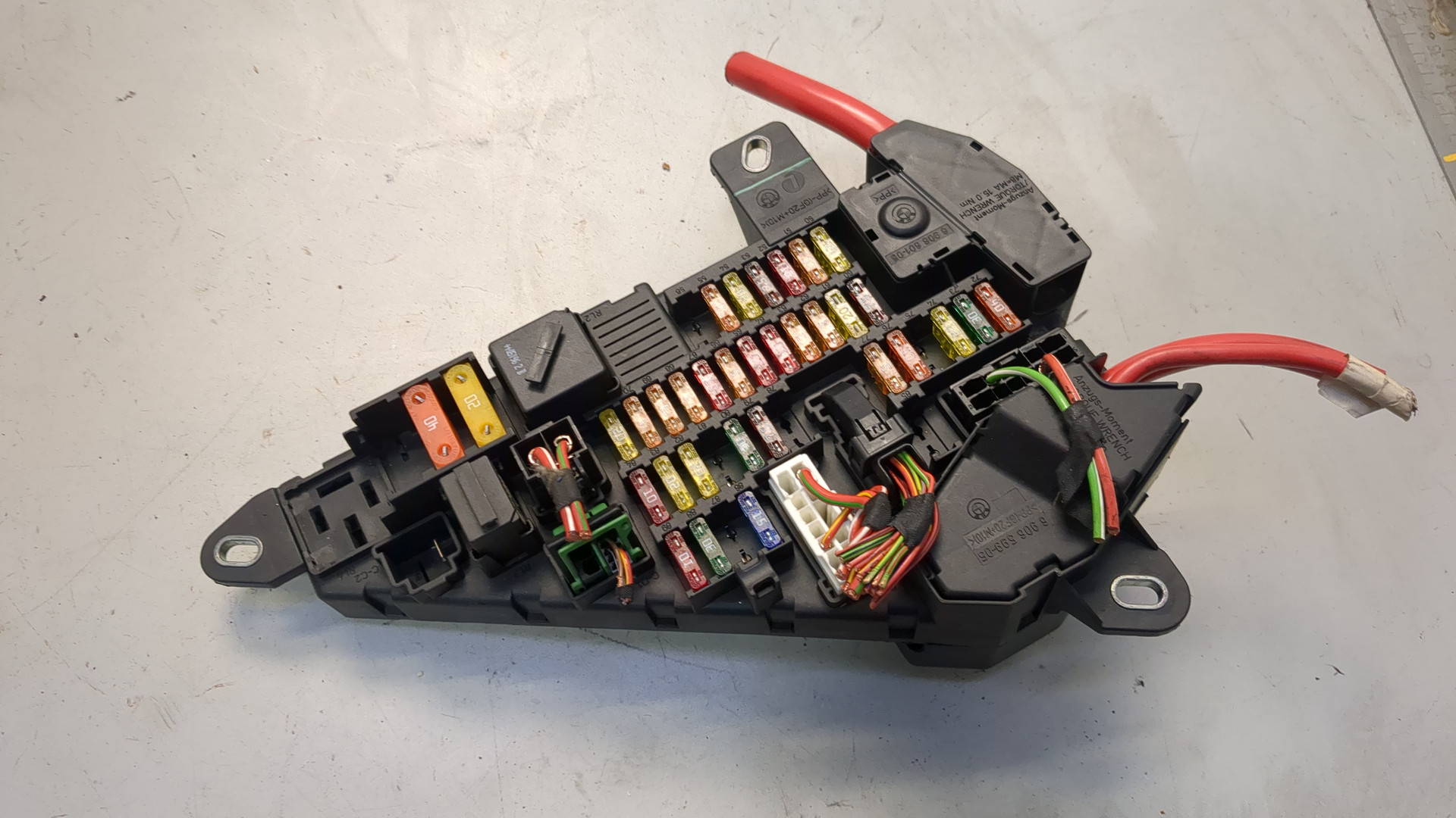 Блок предохранителей