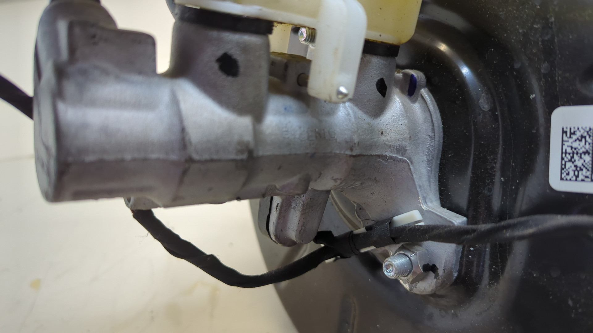 Цилиндр тормозной главный