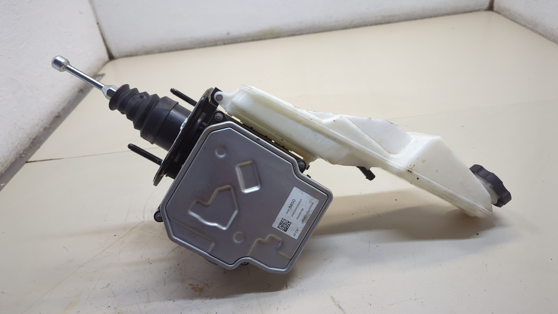 Цилиндр тормозной главный