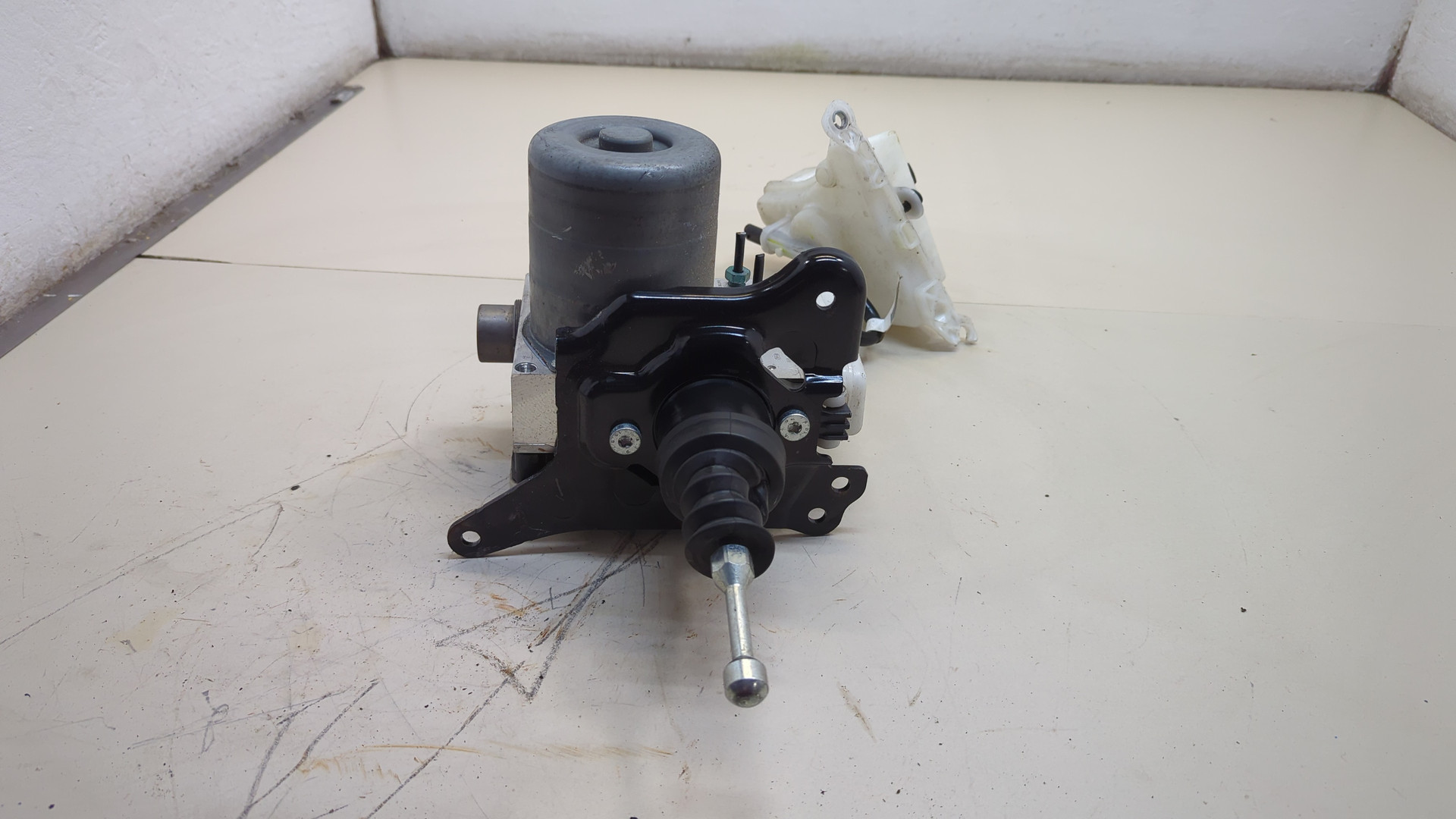 Блок ABS (насос)