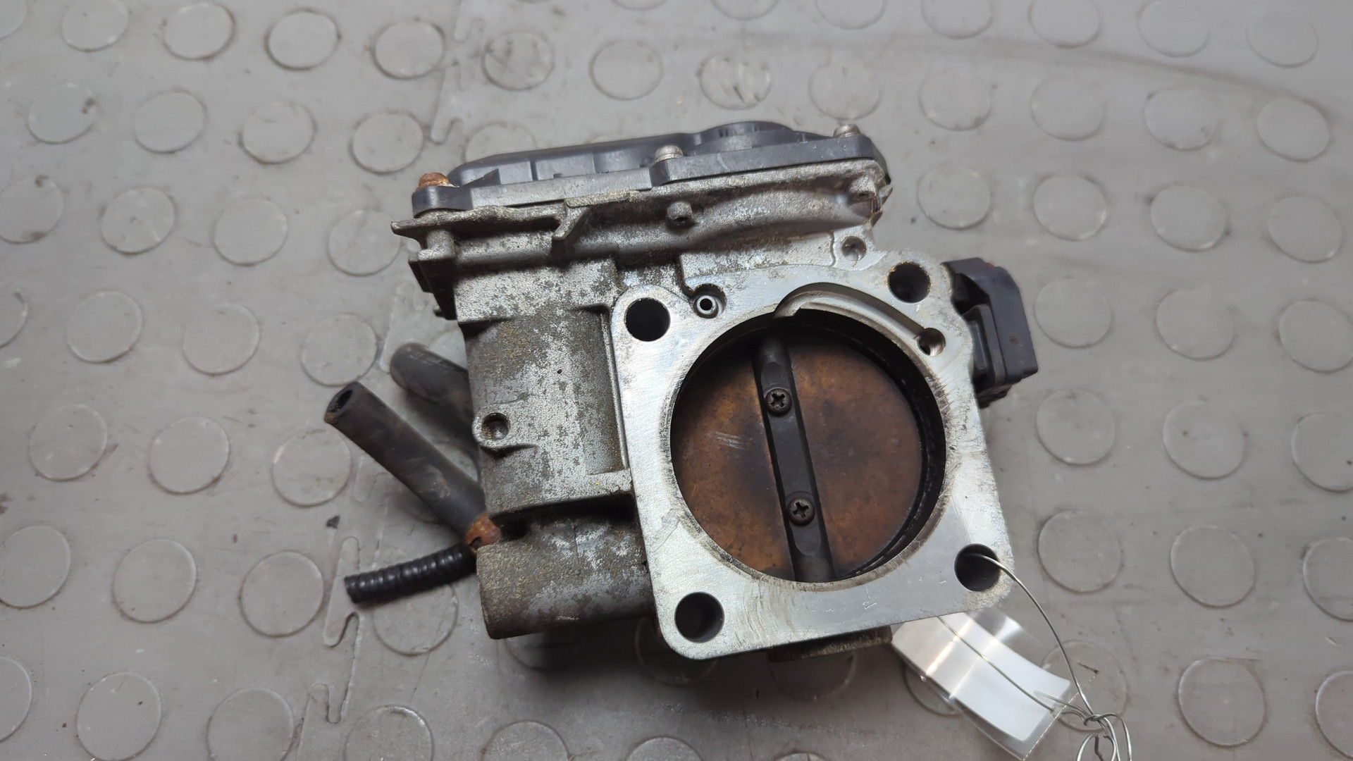 Заслонка дроссельная электрическая