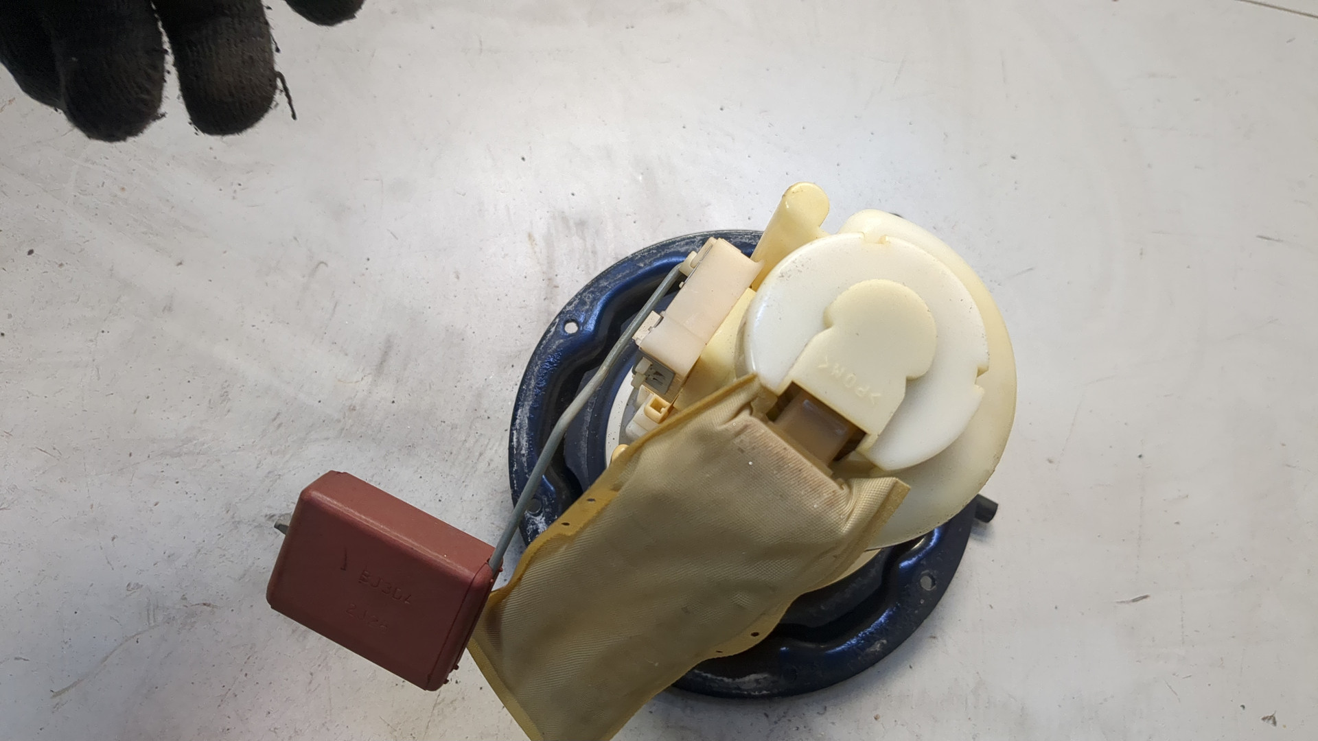 Насос топливный электрический