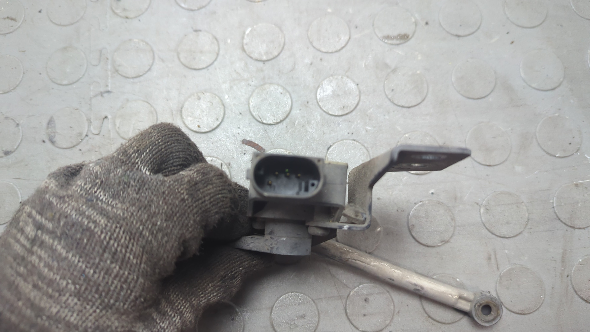 Датчик регулировки дорож. просвета