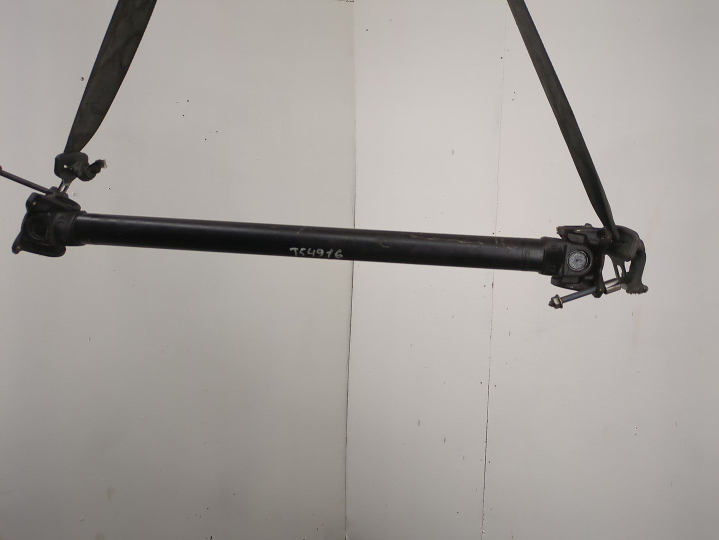 Вал карданный передний