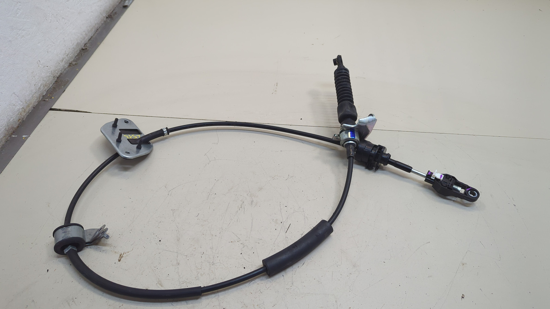 Трос КПП (выбора/переключения передач)