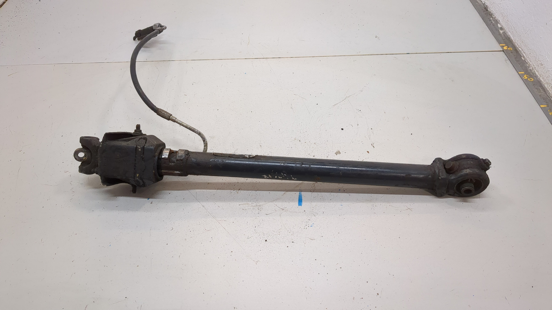 Кулиса МКПП / АКПП