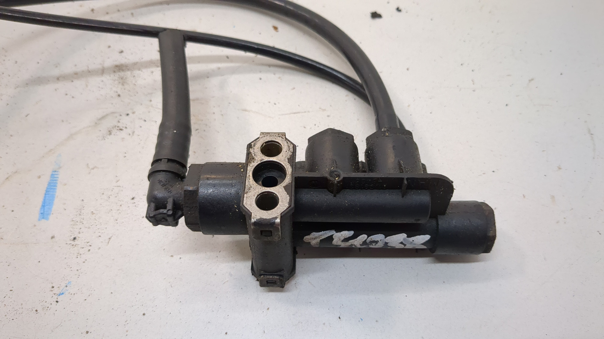 Распределитель тормозных сил