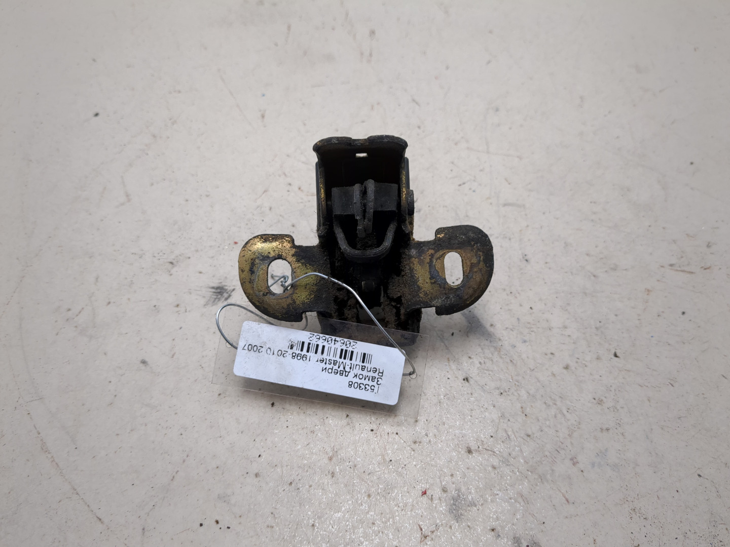 Замок двери задней правой