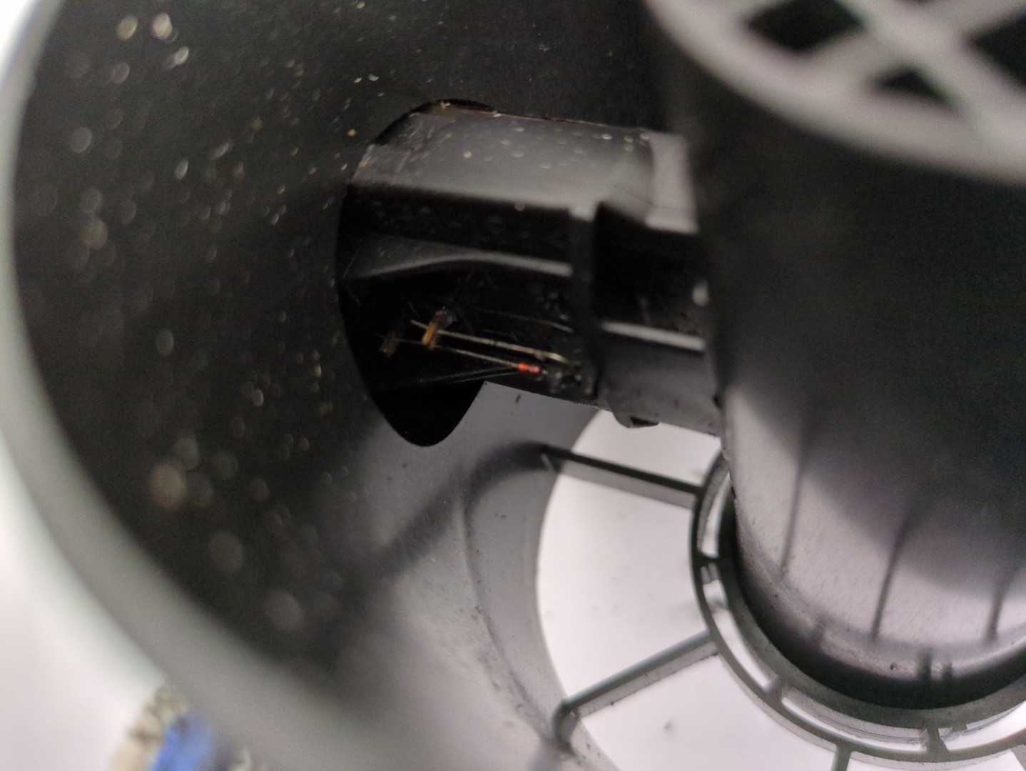 Расходомер воздуха (ДМРВ)