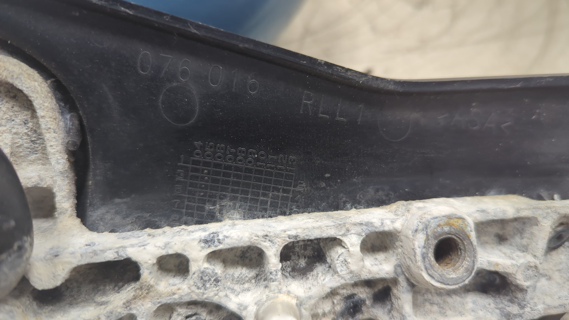 Зеркало левое электрическое