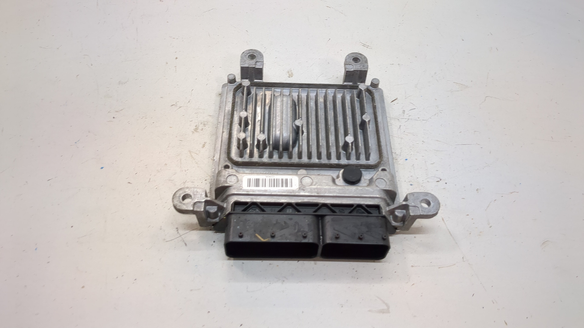 Блок управления двигателем