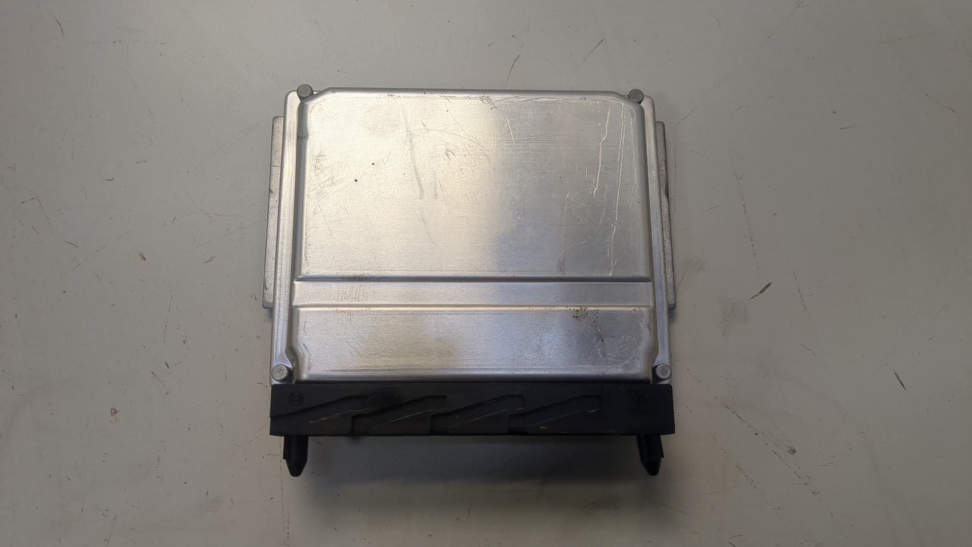 Блок управления двигателем