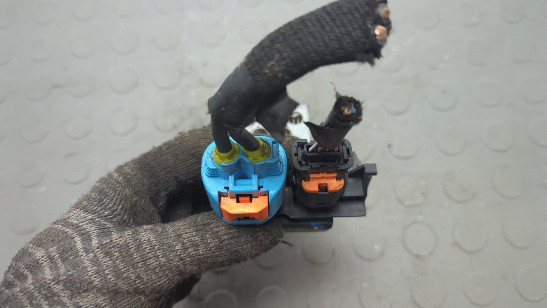 Реле вентилятора радиатора