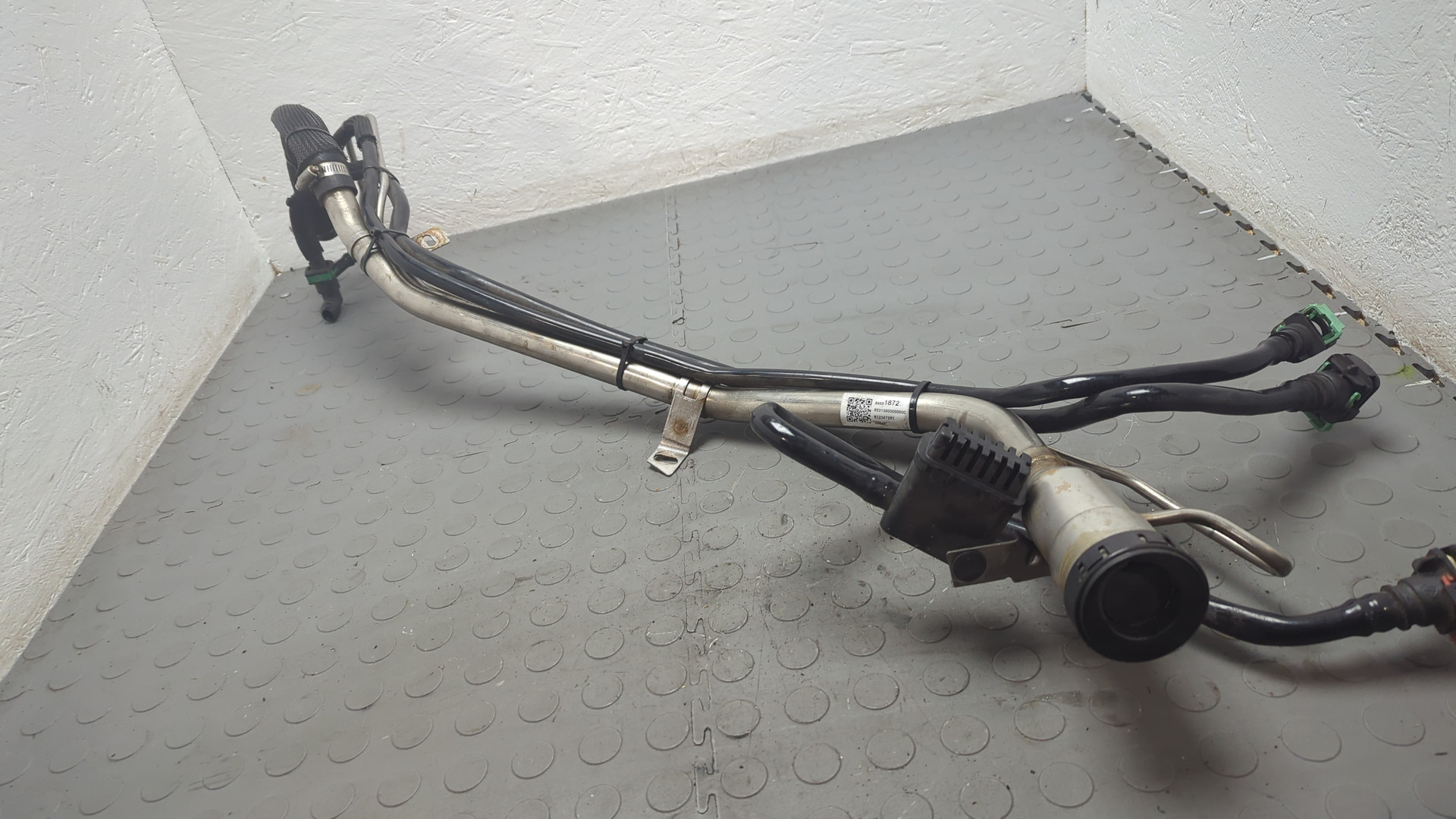 Горловина топливного бака