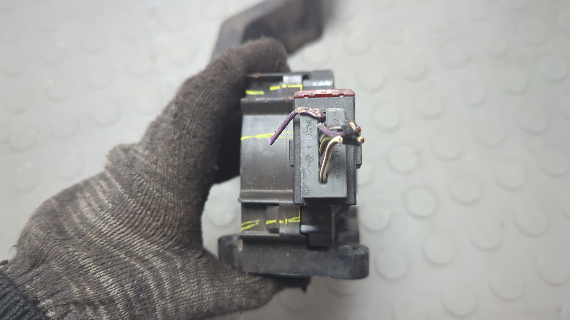 Педаль газа