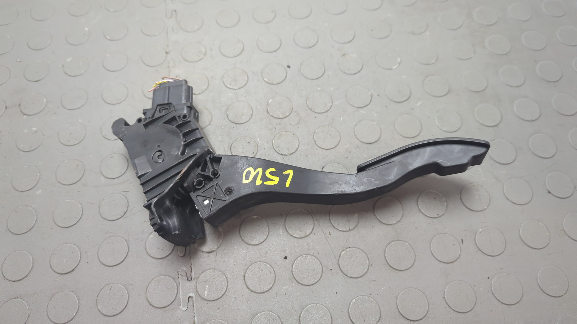 Педаль газа