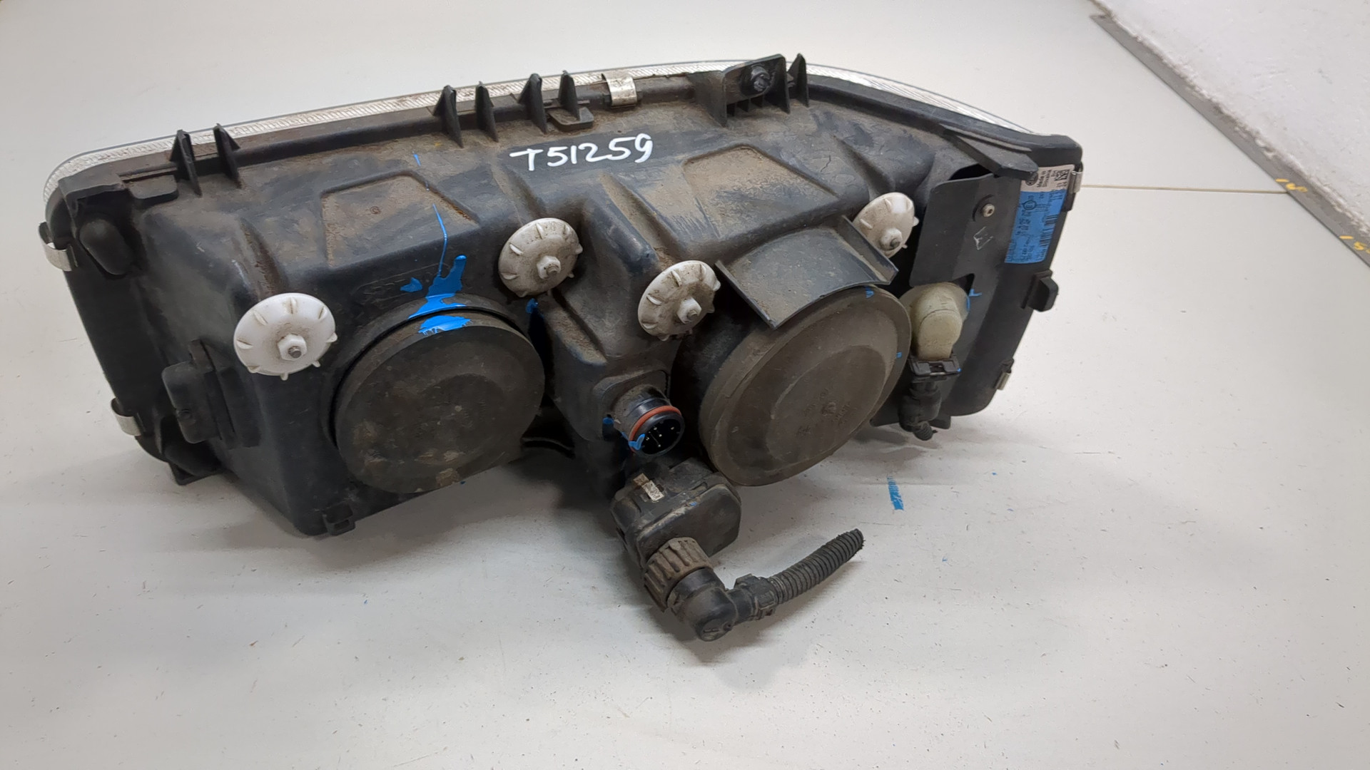 Фара правая