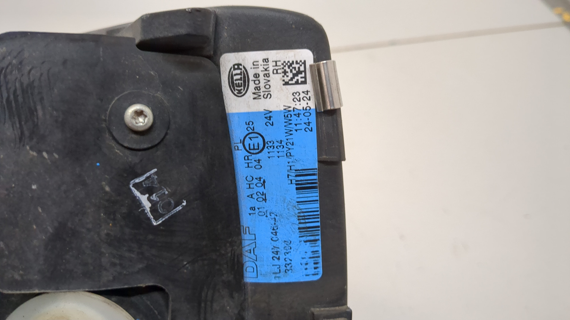 Фара правая