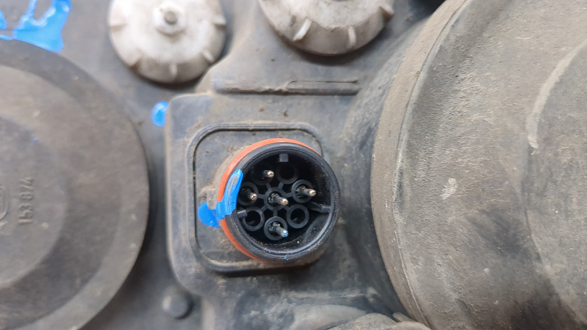 Фара правая