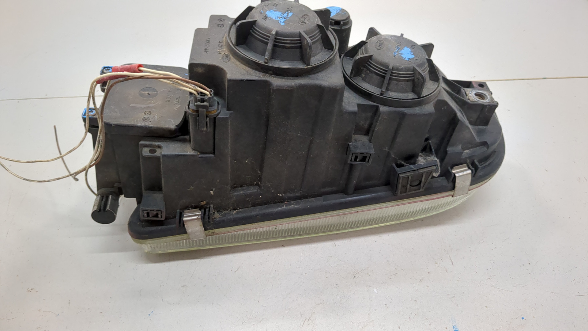 Фара противотуманная правая