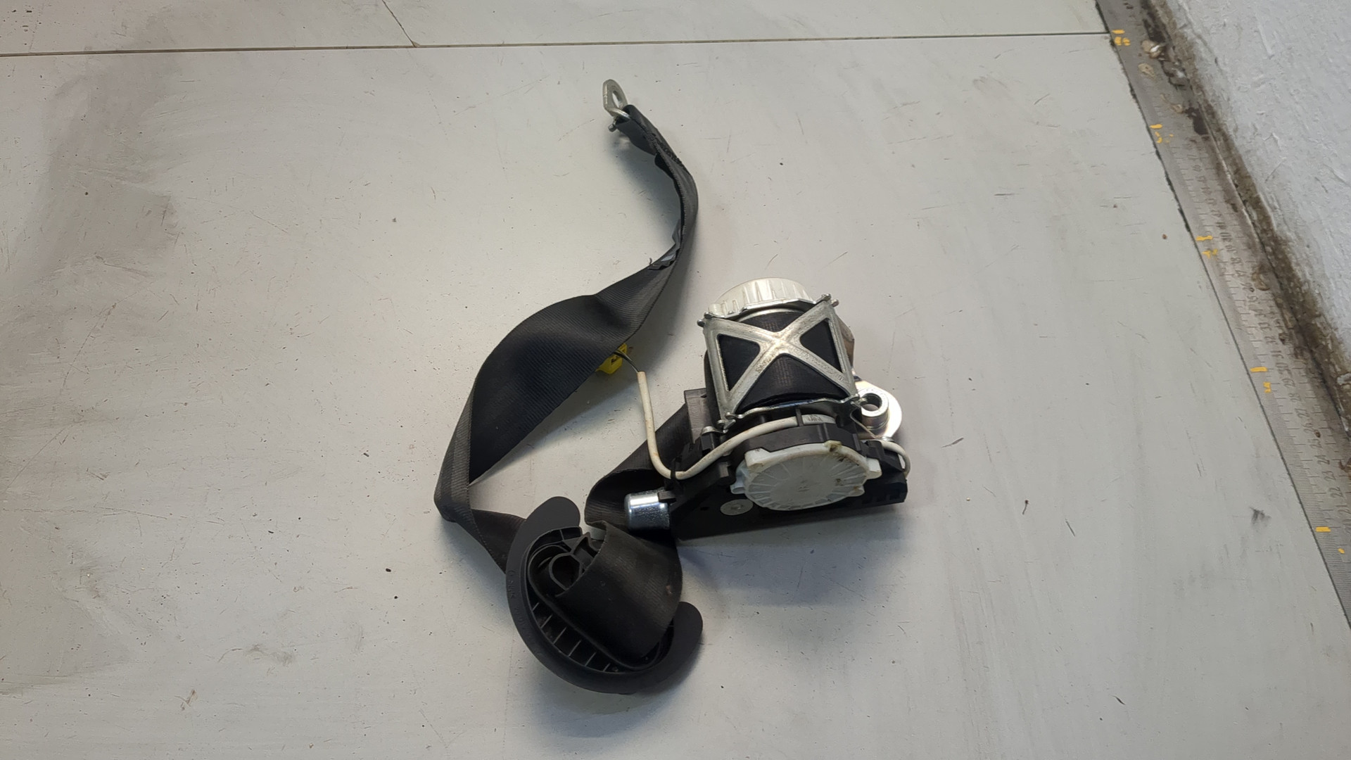 Ремень безопасности