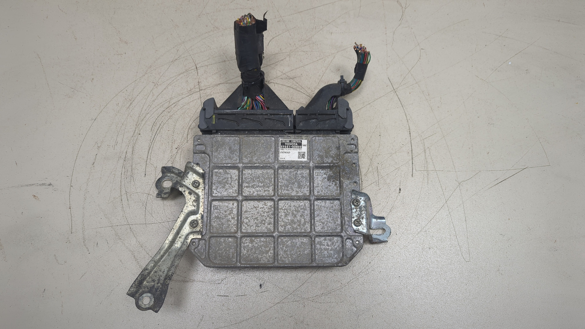 Блок управления двигателем