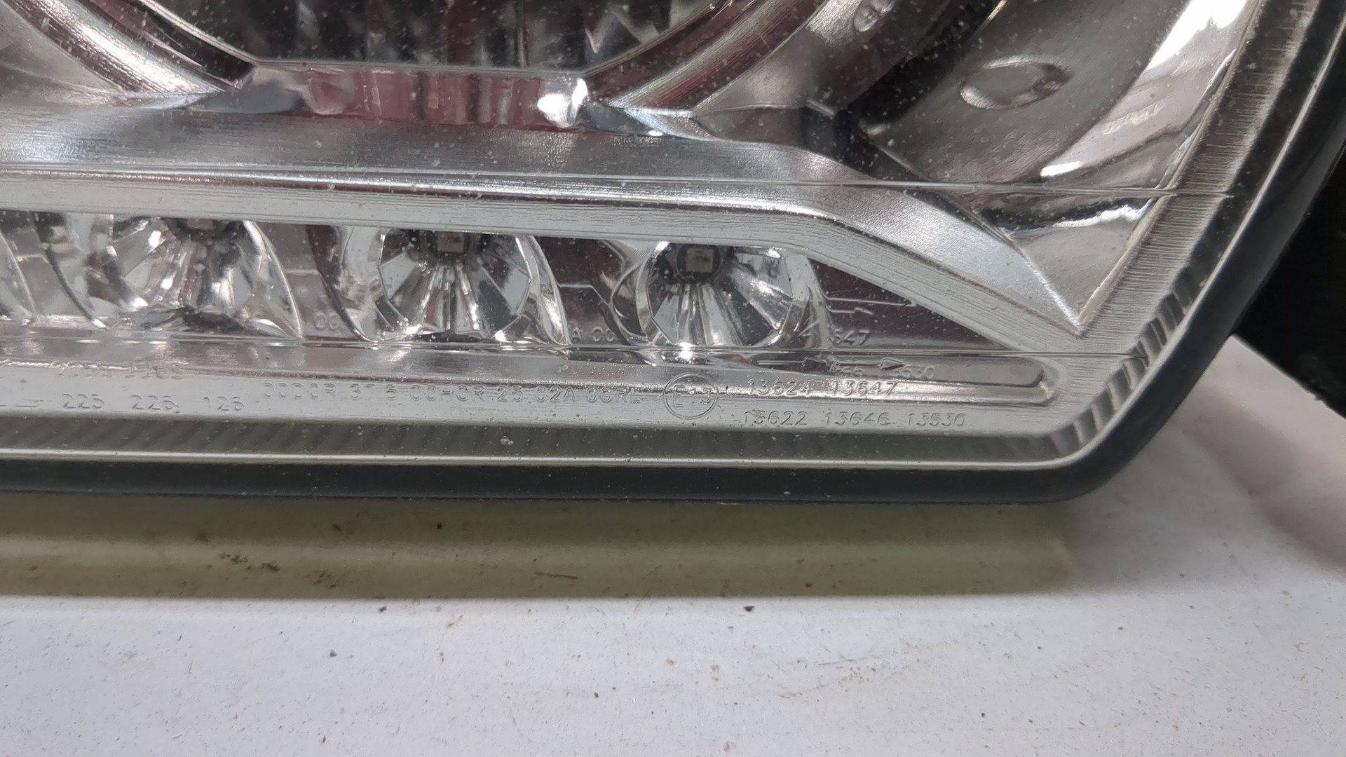 Фара правая